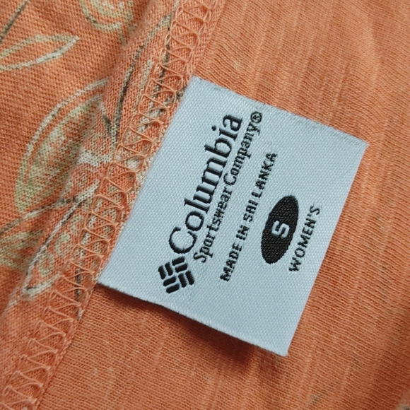 Columbia 3/4" length Sleeve Print. Shirt Top - Picture 2 of 7